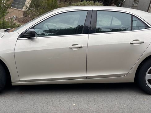 Used 2013 Chevrolet Malibu LS FWD image 1