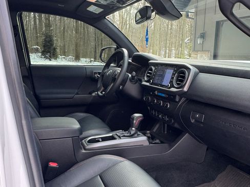 Used 2023 Toyota Tacoma TRD Pro image 26