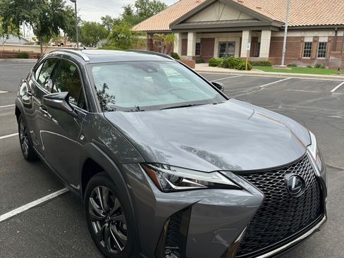 Used 2021 Lexus UX 250h F Sport image 10