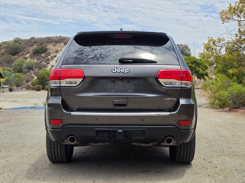 Used 2014 Jeep Grand Cherokee Limited w/ Trailer Tow Group IV RWD image 4