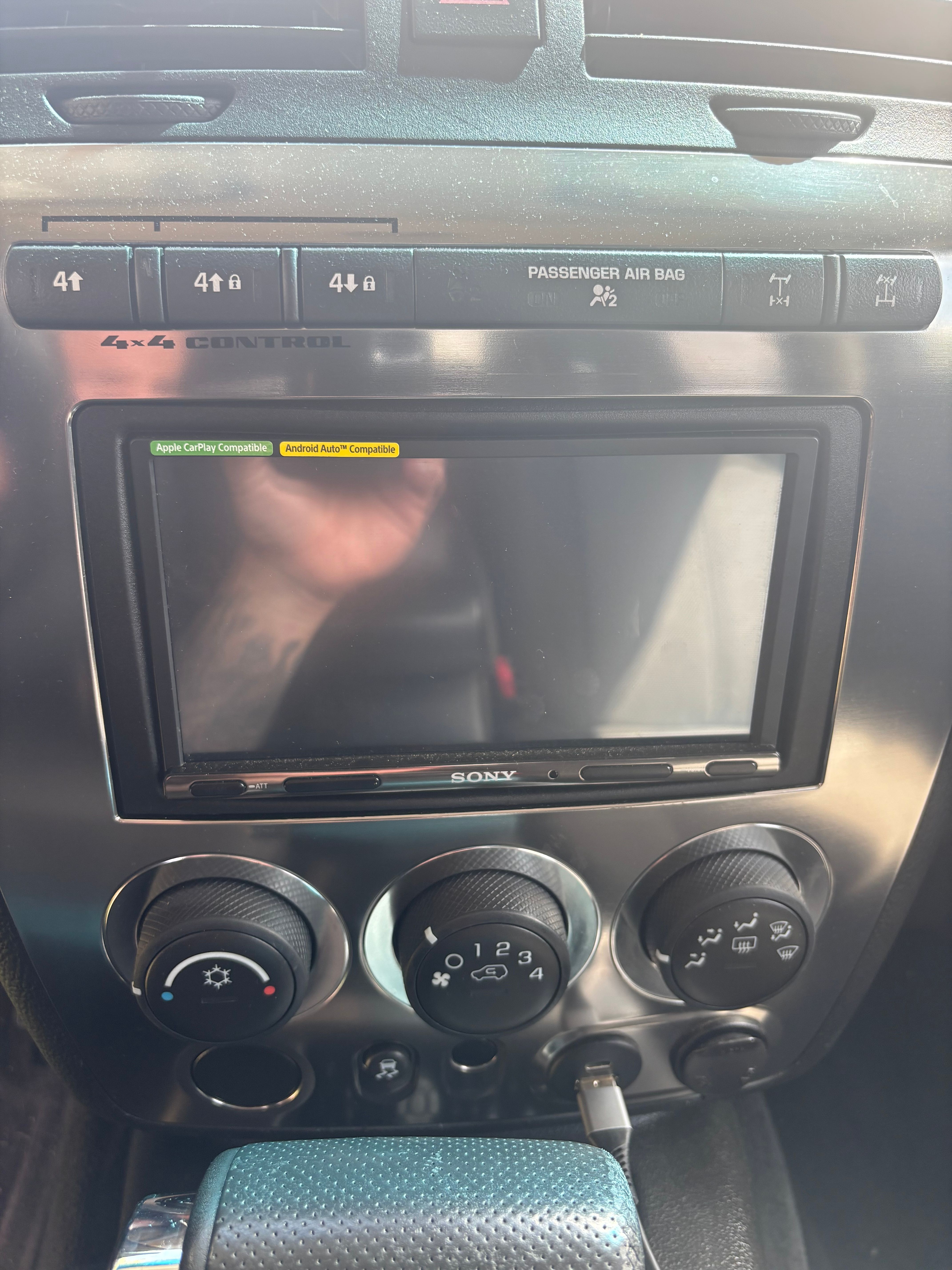 Used 2010 HUMMER H3T Alpha AWD/4WD image 14