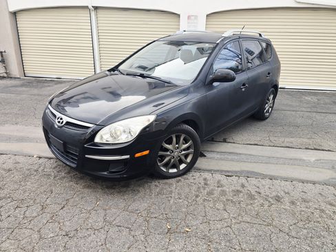 Used 2012 Hyundai Elantra w/ Preferred Pkg image 1