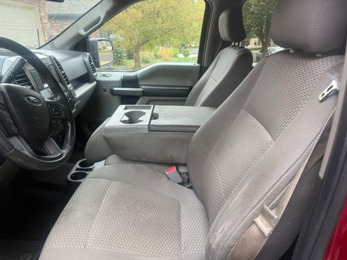 Used 2016 Ford F150 XLT w/ Equipment Group 301A Mid AWD/4WD image 18