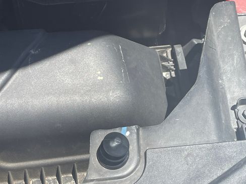 Used 2014 Ford Explorer XLT w/ Equipment Group 202A FWD image 25