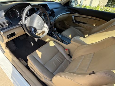 Used 2011 Honda Accord EX-L image 14