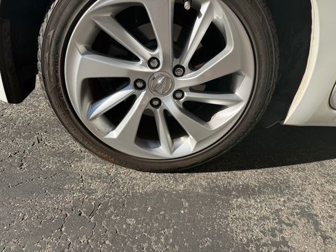 Used 2017 Acura ILX image 13