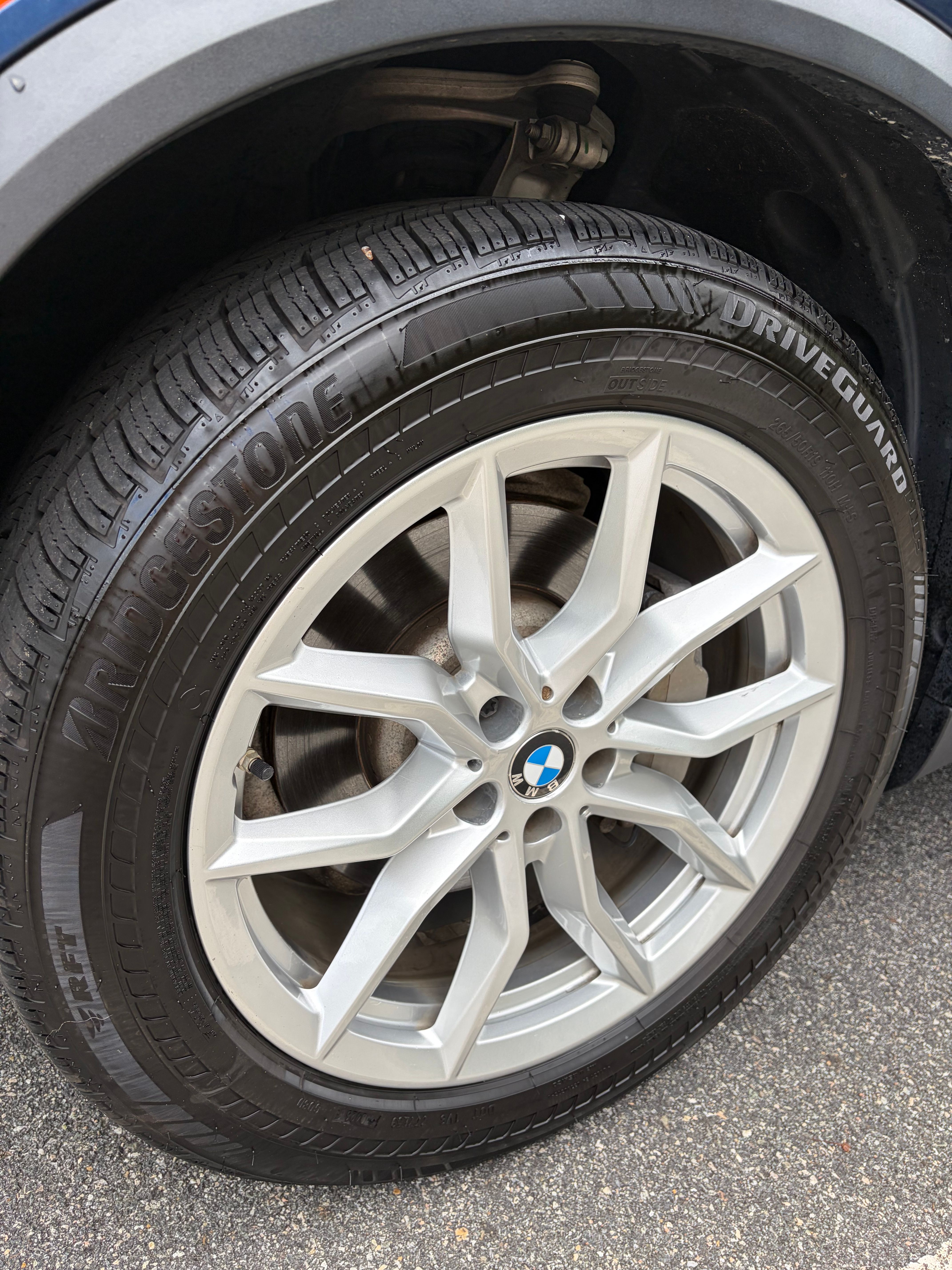 Used 2020 BMW X5 xDrive40i w/ Convenience Package AWD/4WD image 16
