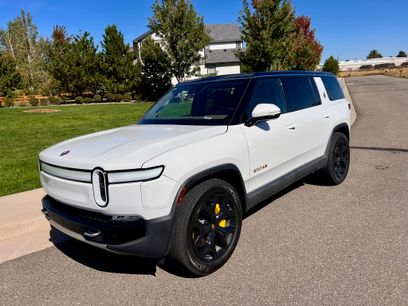 Used 2023 Rivian R1S Adventure