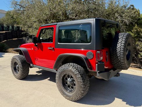 Used 2014 Jeep Wrangler Sport w/ Quick Order Package 24S AWD/4WD image 5