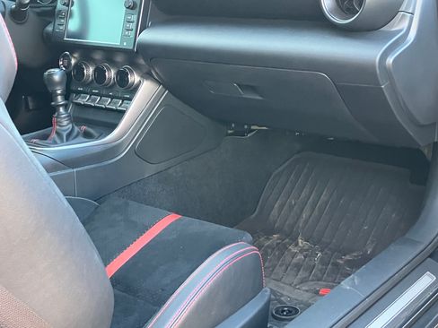 Used 2023 Subaru BRZ Limited image 12