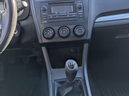 Used 2012 Subaru Impreza 2.0i Premium image 23