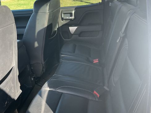 Used 2018 Chevrolet Silverado 1500 LT image 9