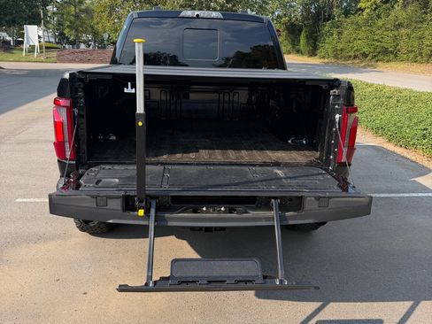 Used 2025 Ford F150 Raptor w/ Equipment Group 803A Raptor R AWD/4WD image 11