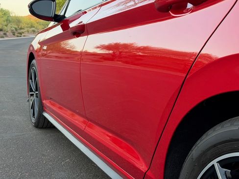 Used 2025 Volkswagen Jetta GLI Autobahn FWD image 13