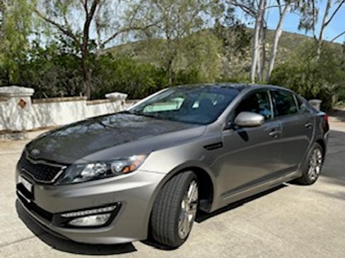 Used 2013 Kia Optima SX w/ Limited Pkg image 2