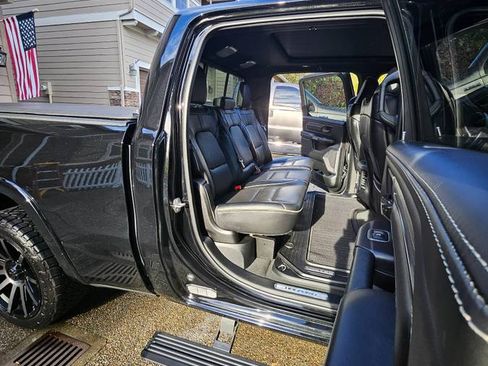 Used 2021 RAM 1500 Limited w/ Night Edition image 8