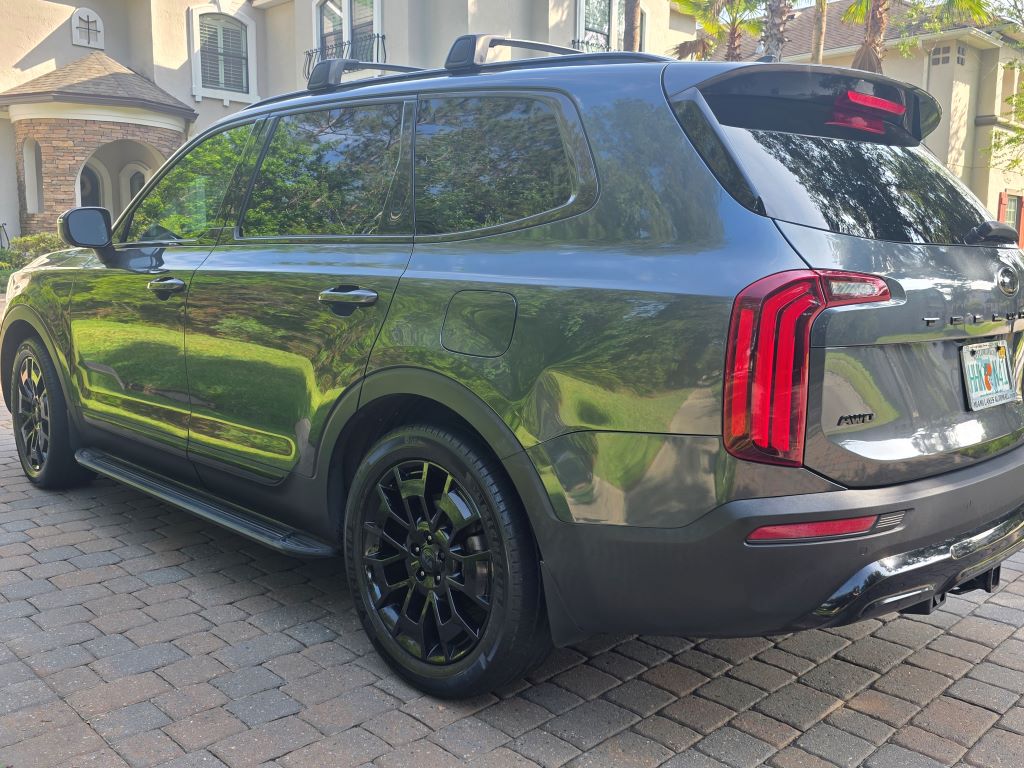 Used 2021 Kia Telluride EX w/ EX Premium Package AWD/4WD image 9