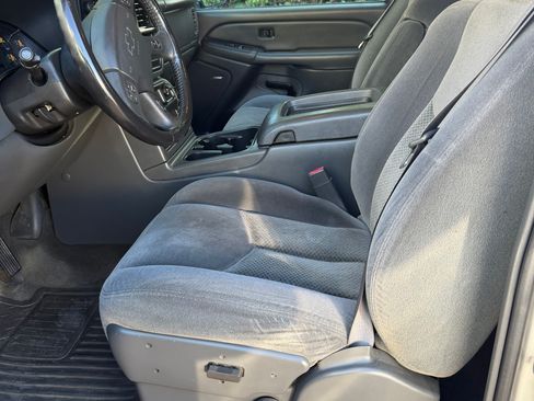 Used 2005 Chevrolet Silverado 1500 LS w/ Silverado Performance Edition image 14