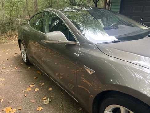 Used 2015 Tesla Model S 85D AWD/4WD image 11
