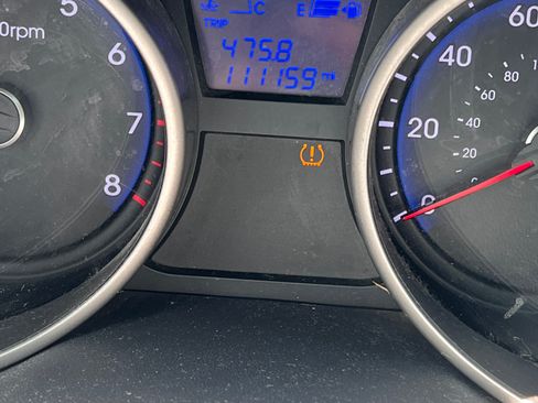 Used 2013 Hyundai Tucson Limited FWD image 17
