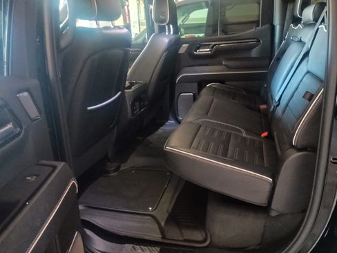 Used 2024 GMC Sierra 1500 AT4X AWD/4WD image 11