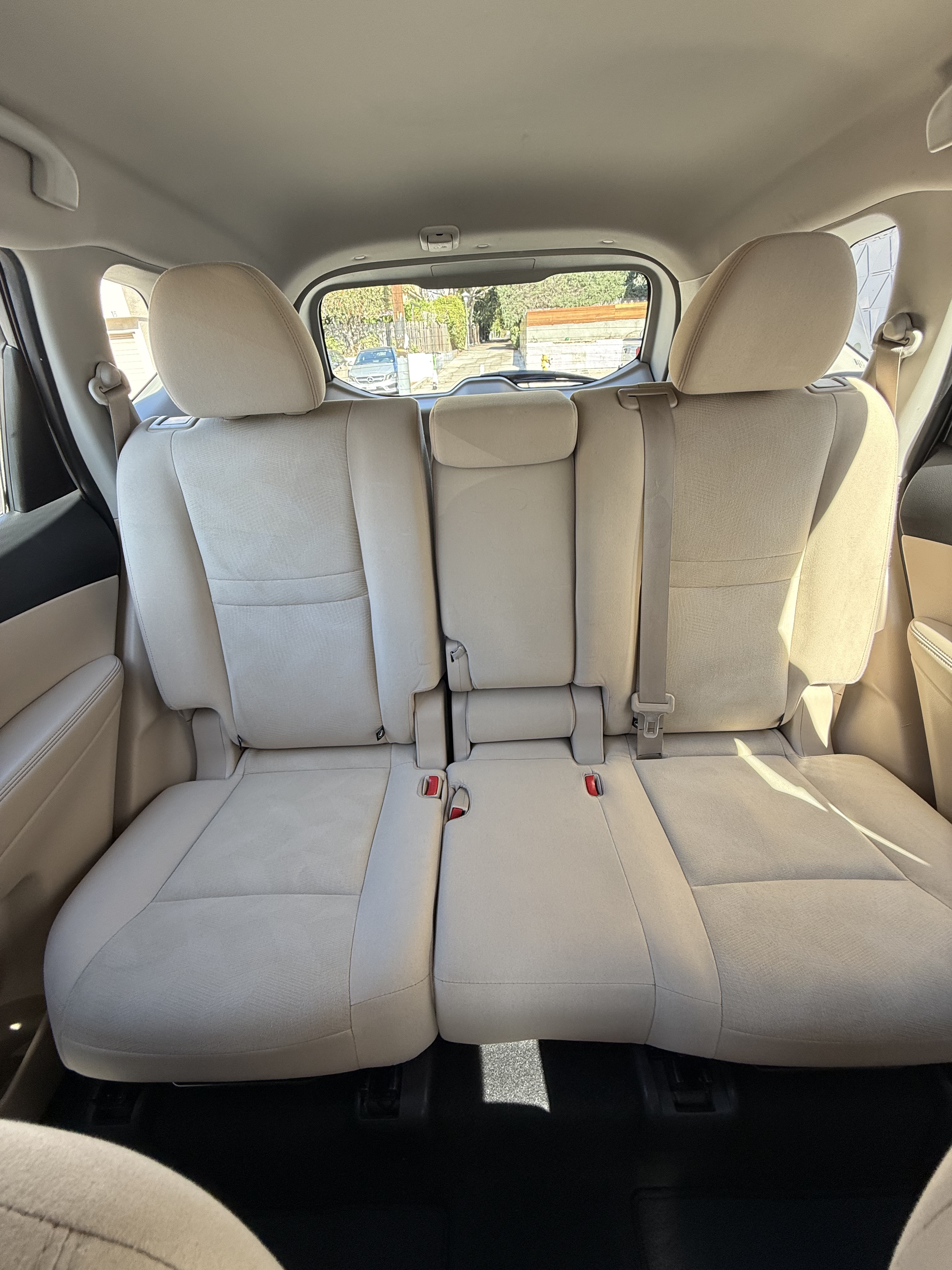 Used 2016 Nissan Rogue S FWD image 20