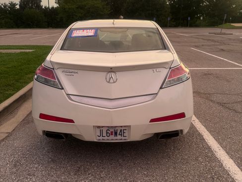 Used 2010 Acura TL w/ Technology Package FWD image 6