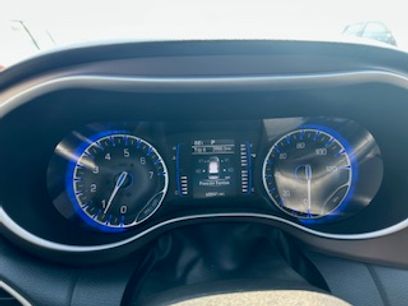 Used 2021 Chrysler Voyager Lxi