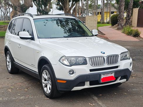 Used 2010 BMW X3 xDrive30i AWD/4WD image 4