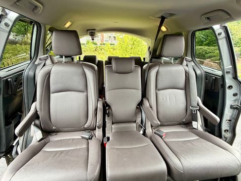 Used 2023 Honda Odyssey EX-L image 12