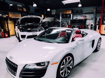 Used 2011 Audi R8 V10