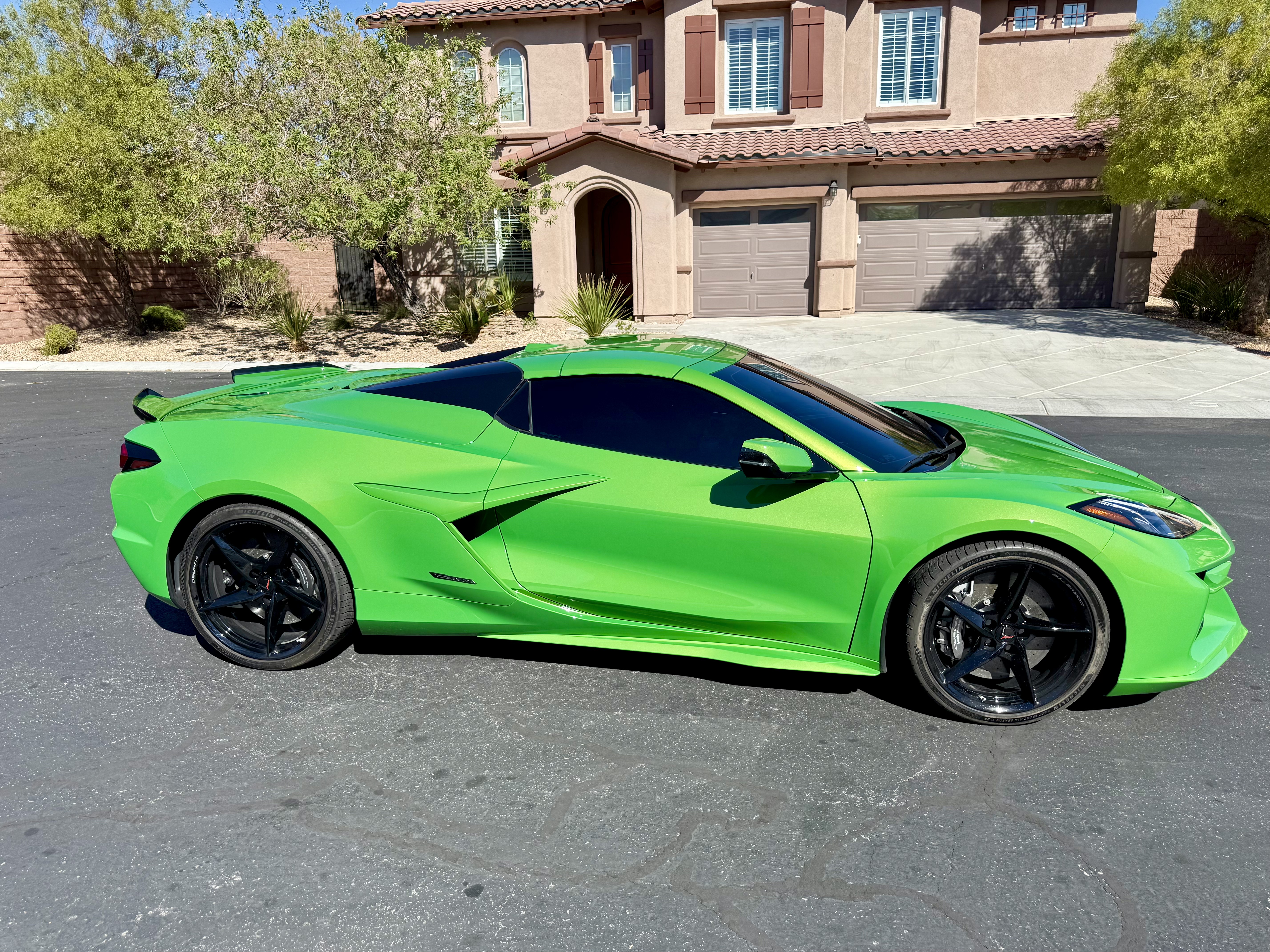 Used 2026 Chevrolet Corvette E-Ray w/ Battery Protection Package AWD/4WD image 9