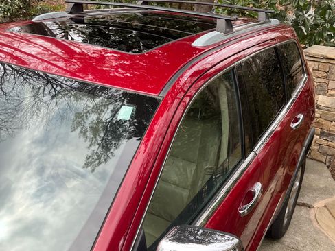 Used 2012 Jeep Grand Cherokee Limited image 13