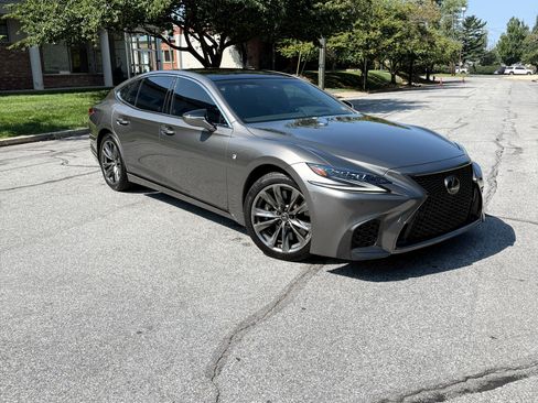 Used 2020 Lexus LS 500 F Sport AWD/4WD image 4