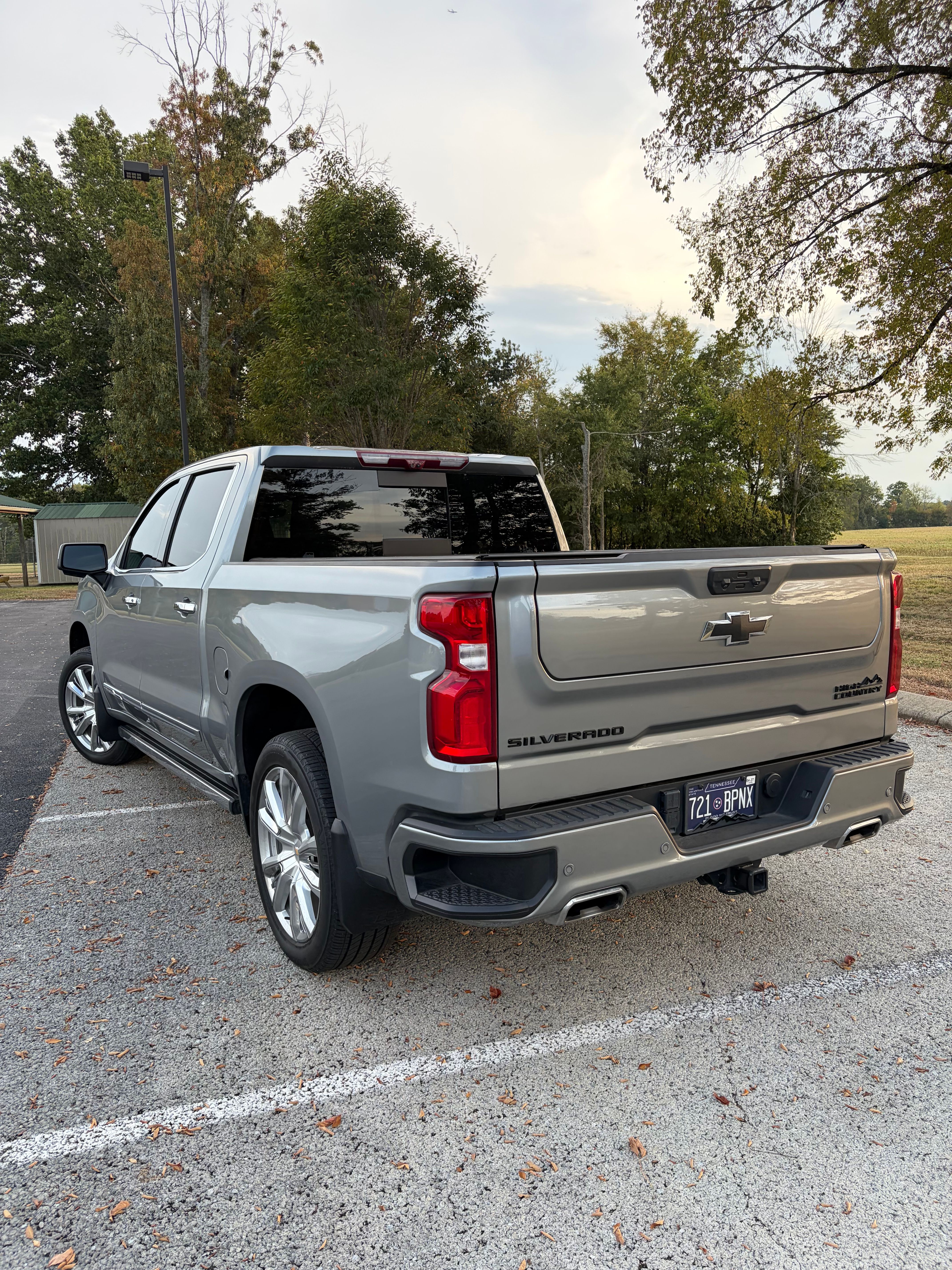 Used 2024 Chevrolet Silverado 1500 High Country w/ High Country Premium Package AWD/4WD image 20