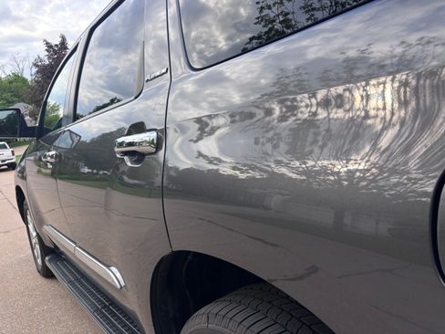 Used 2018 Toyota Sequoia Platinum w/ Carpet Cargo Mat Package AWD/4WD image 9