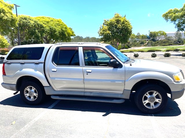 Used 2003 Ford Explorer Sport Trac XLT RWD image 8