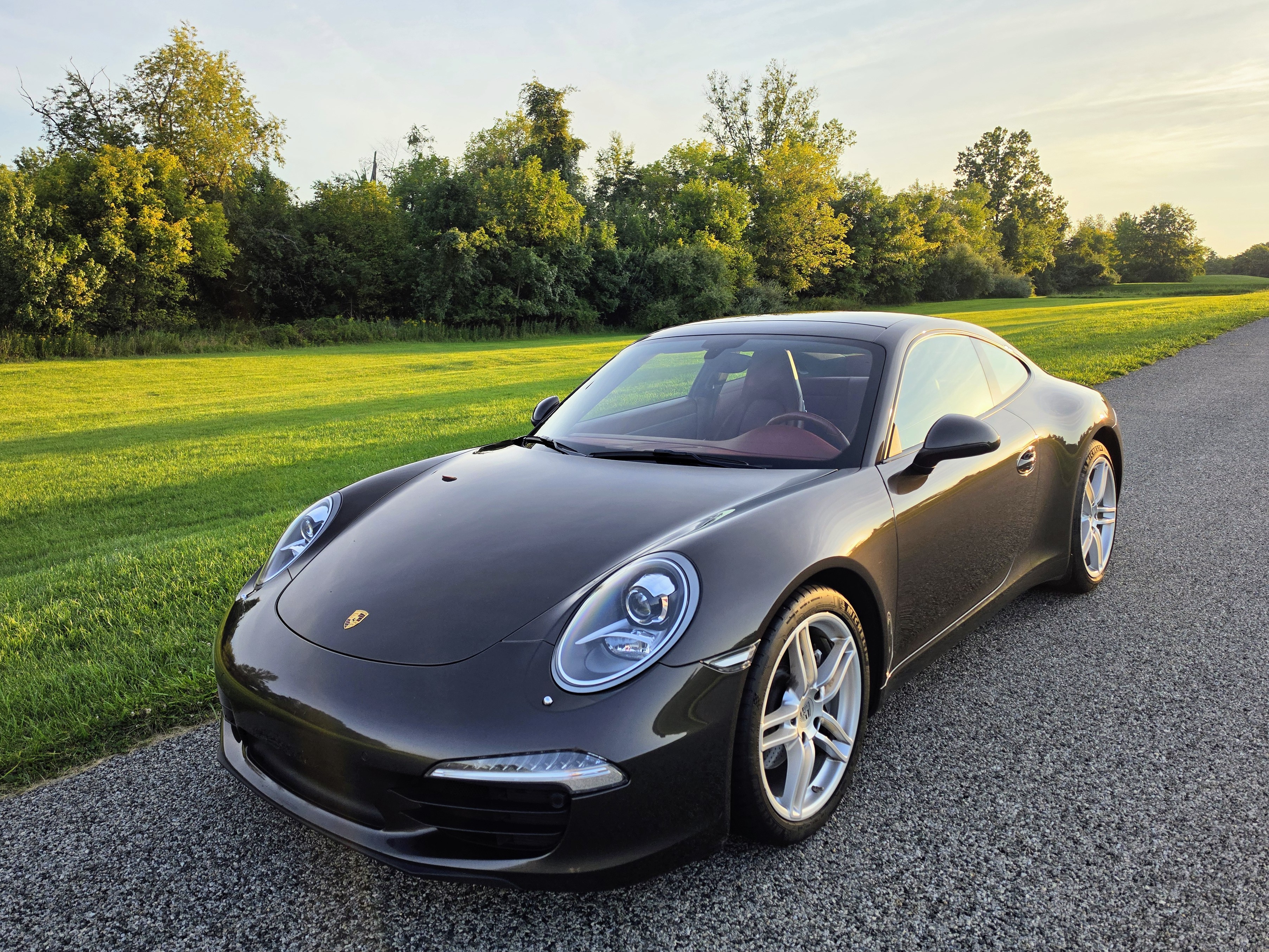 Used 2013 Porsche 911 GT3 RS image 9