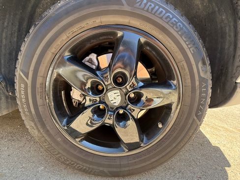 Used 2008 Porsche Cayenne AWD/4WD image 17