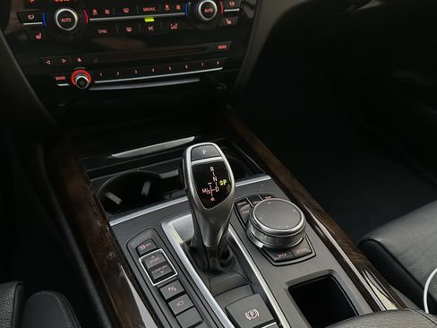 Used 2018 BMW X5 sDrive35i RWD image 14