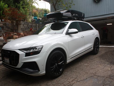 Used 2020 Audi Q8 Prestige w/ Prestige Package AWD/4WD image 14