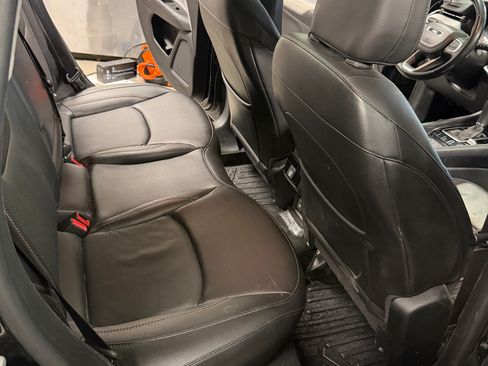 Used 2022 Jeep Compass Latitude w/ Sun and Sound Group image 10