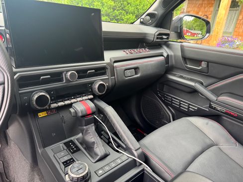 Used 2025 Toyota 4Runner TRD Pro AWD/4WD image 6