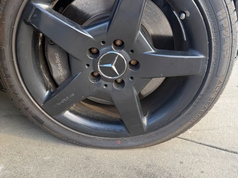 Used 2005 Mercedes-Benz CLK 500 Coupe image 19