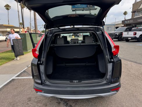 Used 2018 Honda CR-V EX image 6