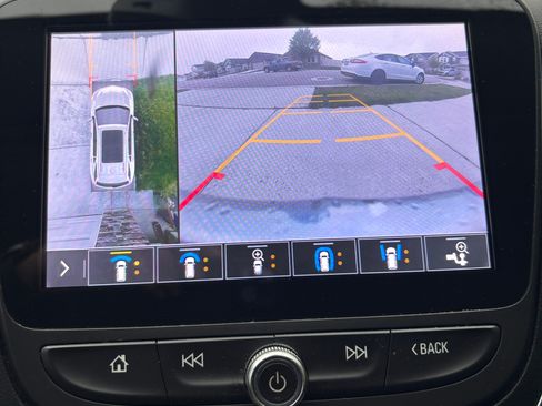 Used 2019 Chevrolet Equinox Premier image 15