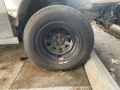 Used 2002 Subaru Forester L image 10