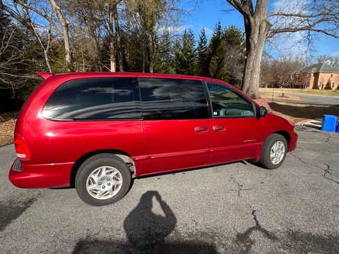 Used 2000 Dodge Grand Caravan Sport image 11