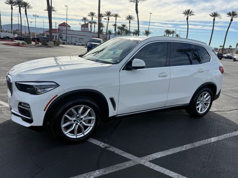 Used 2020 BMW X5 xDrive40i image 2