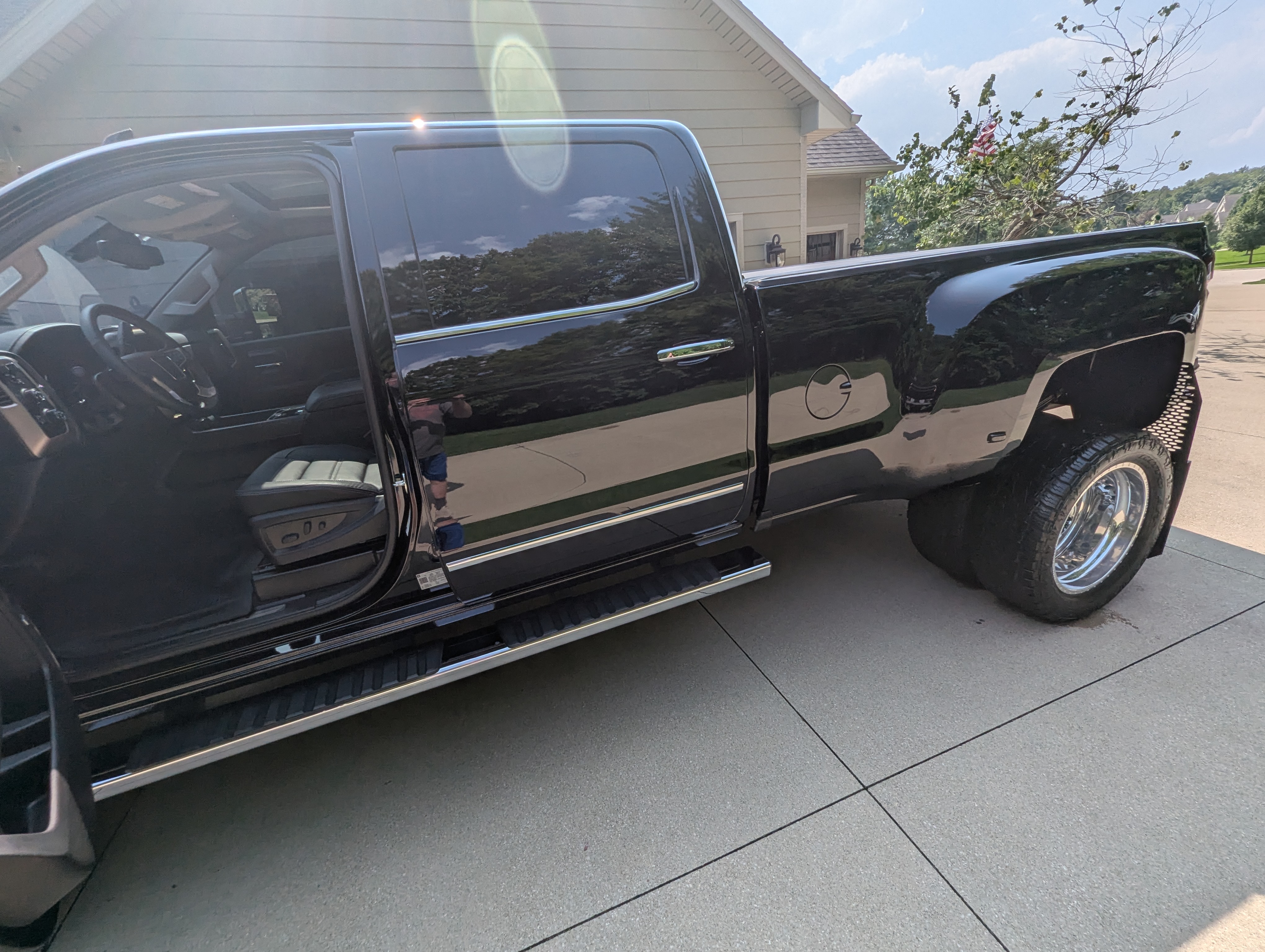 Used 2019 GMC Sierra 3500 Denali w/ Duramax Plus Package AWD/4WD image 19